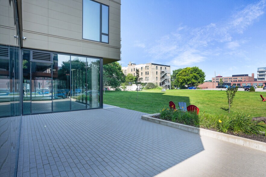 More Photos Of 729 N Third Street, Minneapolis Apartments For Lease