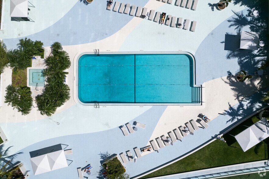 More Photos Of 1200 West Ave, Miami Beach Apartments For Sale