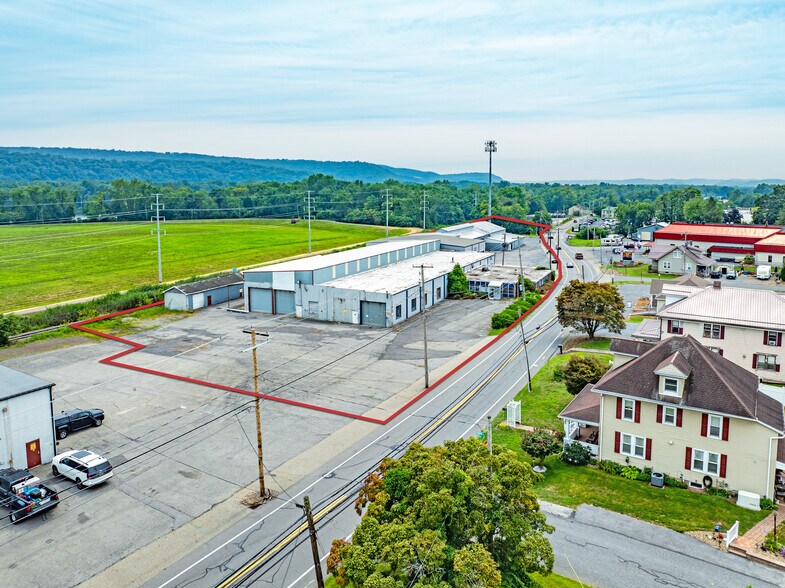 Primary Photo Of 1910 N Old Trl, Selinsgrove Manufacturing For Sale