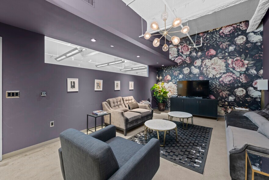 More Photos Of 8447 Wilshire Blvd, Beverly Hills Office For Lease