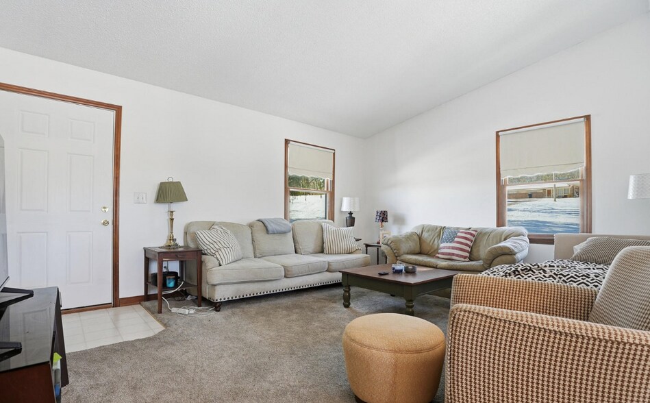 More Photos Of 528 W Main St, Wise Storefront For Sale