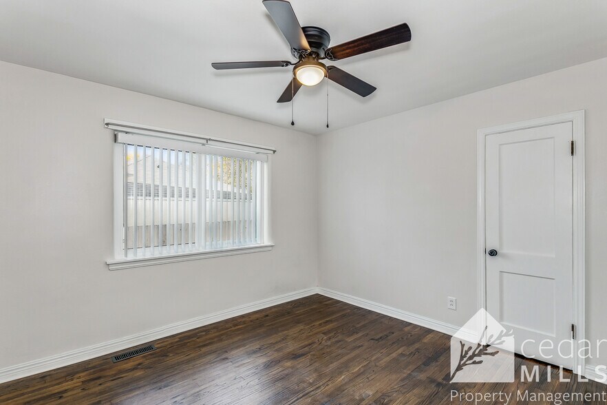 More Photos Of 644 N Bluff Ave, Wichita Multifamily For Sale