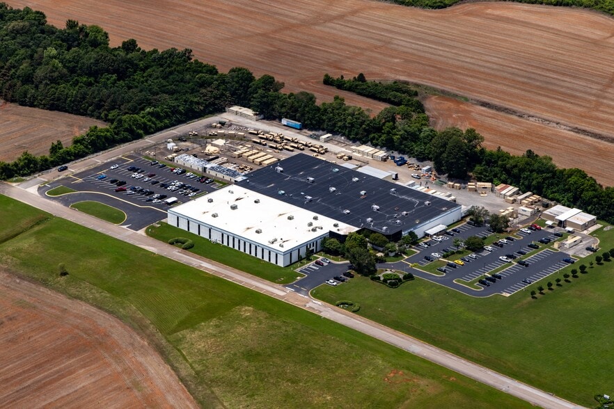 Primary Photo Of 1430 Wall Triana Hwy, Madison Warehouse For Lease