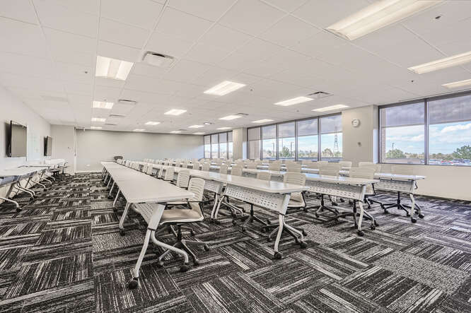 More Photos Of 4582 S Ulster St, Denver Office For Lease