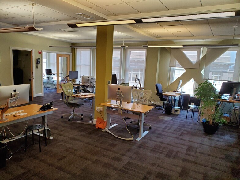 More Photos Of 200 Frank H Ogawa Plz, Oakland Office For Sale