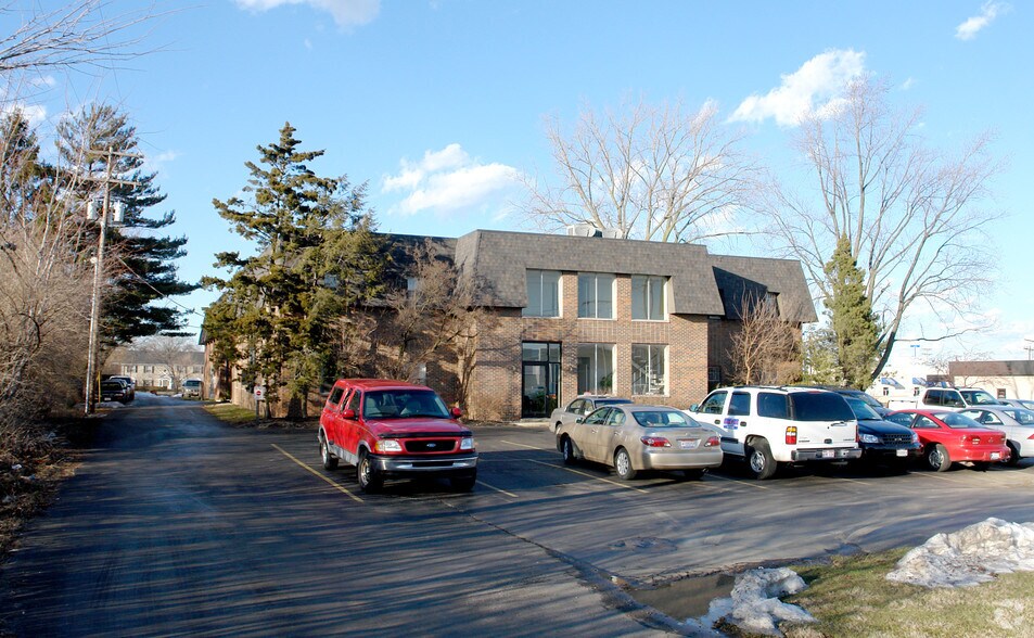 More Photos Of 1170 Old Henderson Rd, Columbus Medical For Lease