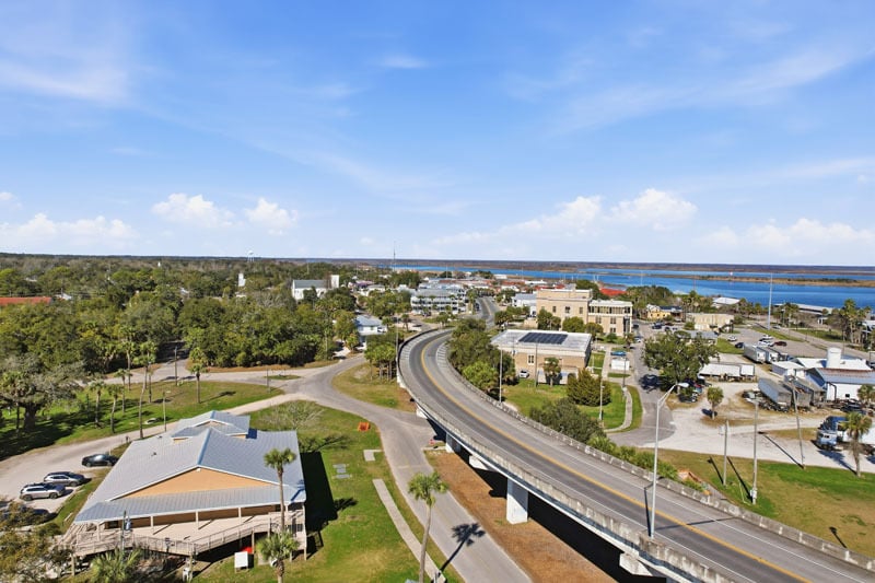 More Photos Of 51 Avenue C, Apalachicola Hotel For Sale