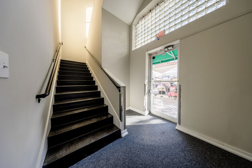 More Photos Of 121 E 1st St, Sanford Office Residential For Sale