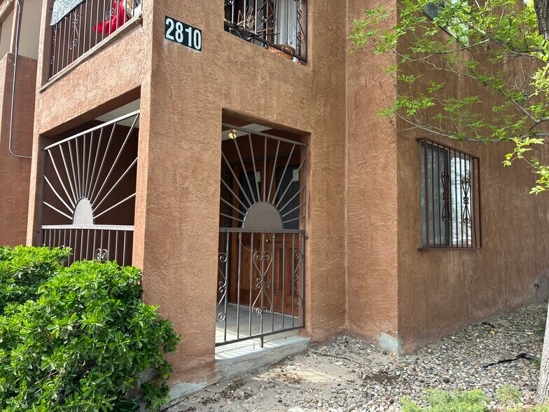 More Photos Of 2810 Vail Ave SE, Albuquerque Apartments For Sale