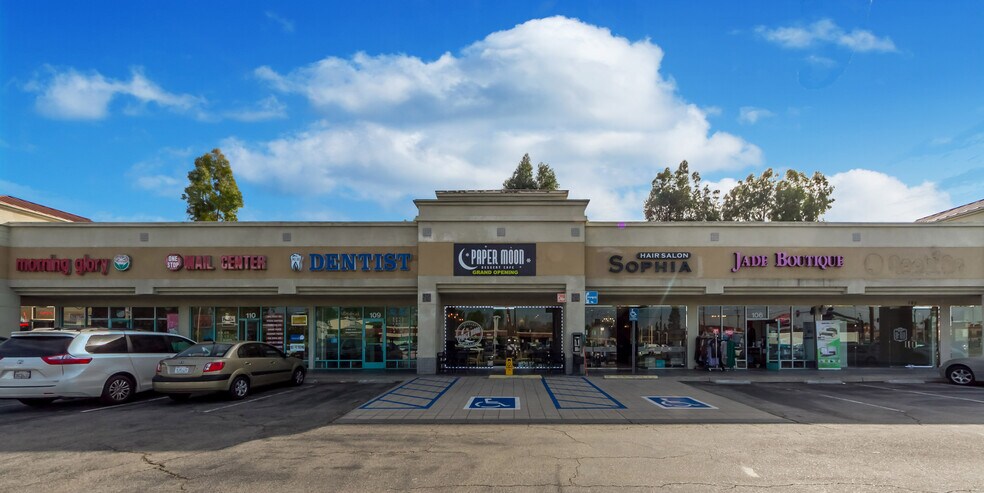 More Photos Of 5300 Beach Blvd, Buena Park Unknown For Lease