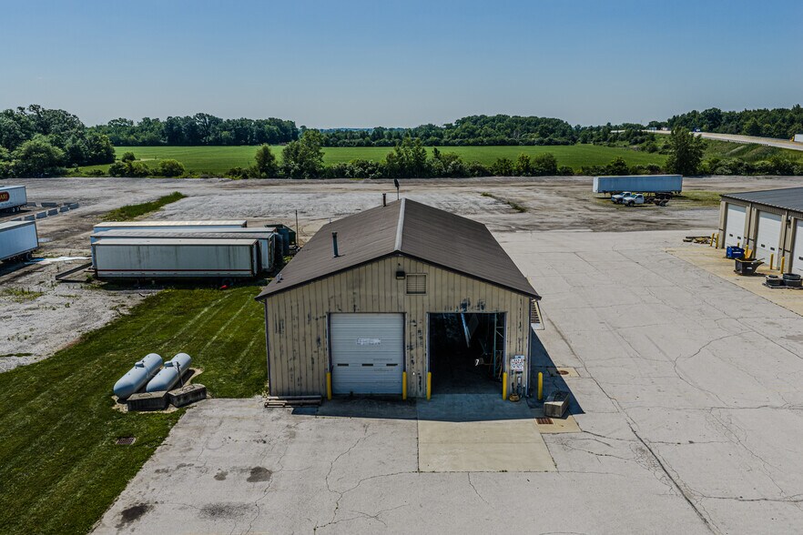 More Photos Of 3235 Moline Martin Rd, Millbury Warehouse For Sale