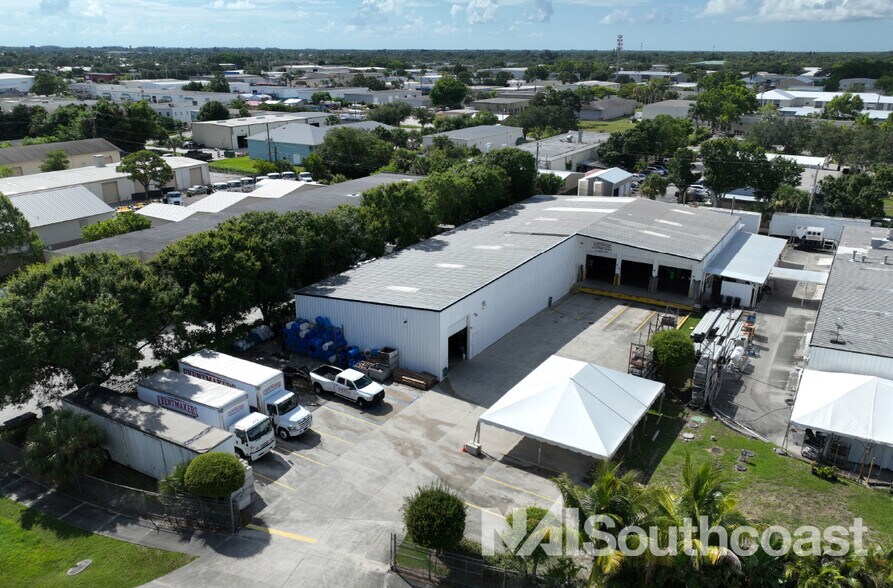 Primary Photo Of 2440 Monroe St, Stuart Warehouse For Sale