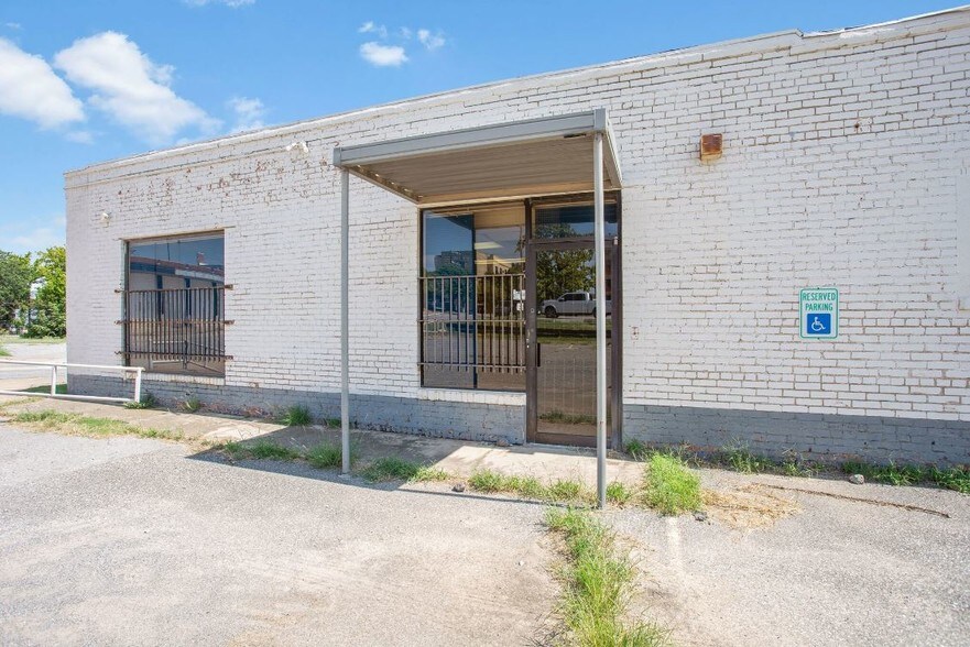 Primary Photo Of 8 NW 8th St, Oklahoma City Light Manufacturing For Lease