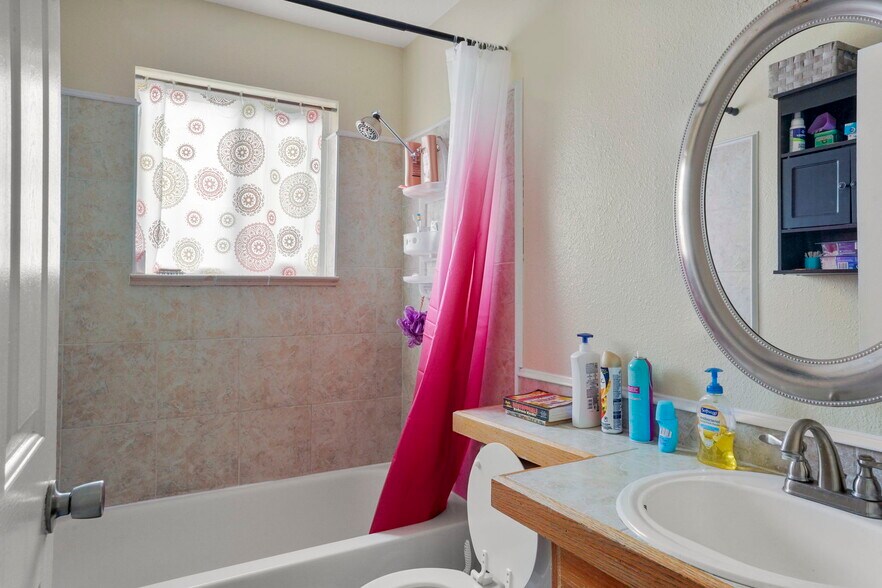 More Photos Of 3129 N El Paso St, Colorado Springs Apartments For Sale