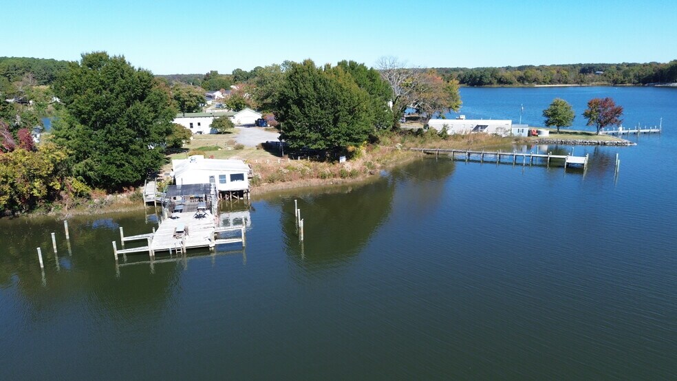 More Photos Of 38869 Morris Point Rd, Abell Restaurant For Sale