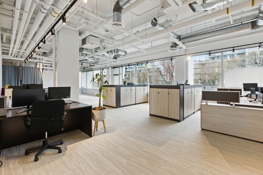 More Photos Of 6628 River Rd, Richmond Apartments For Sale