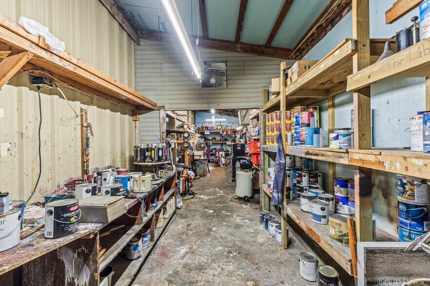 More Photos Of 1100 Winchester Hwy, Fayetteville Freestanding For Sale