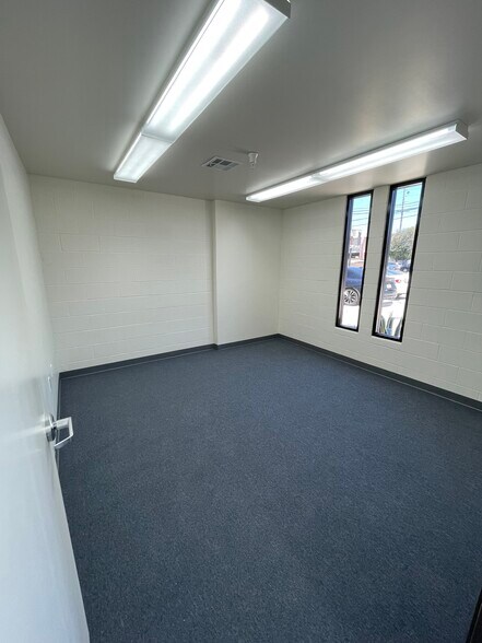 More Photos Of 12100-12110 Sherman Way, North Hollywood Industrial For Lease