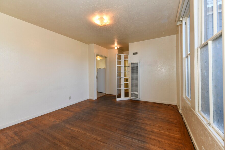 More Photos Of 1519 Main St, Napa Storefront Retail Residential For Sale