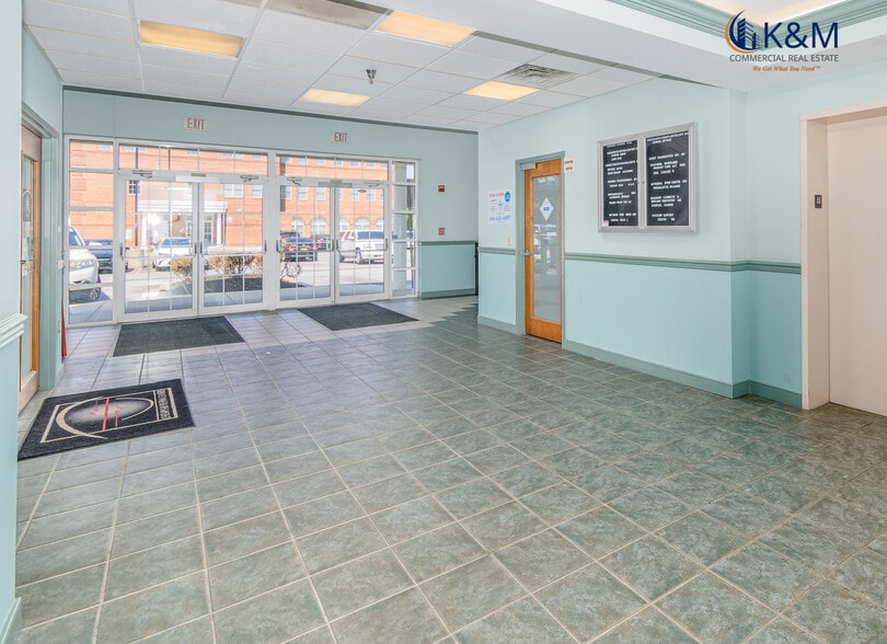 More Photos Of 3460 Old Washington Rd, Waldorf Medical For Lease