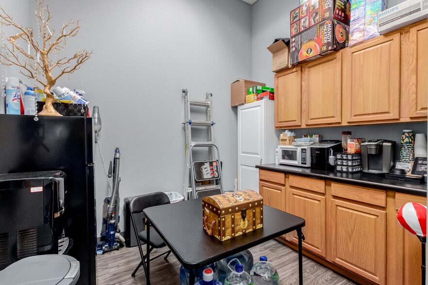 More Photos Of 4864 E Baseline Rd, Mesa Office For Lease