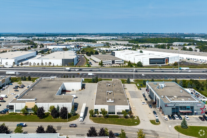 More Photos Of 2815 Argentia Rd, Mississauga Warehouse For Lease