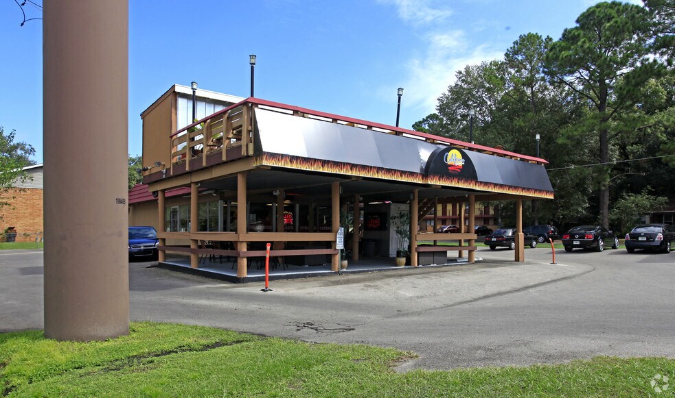 More Photos Of 1904 W Pensacola St, Tallahassee Restaurant For Lease