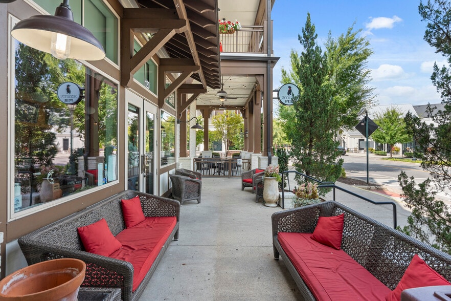 More Photos Of 158 Front St, Franklin Apartments For Sale