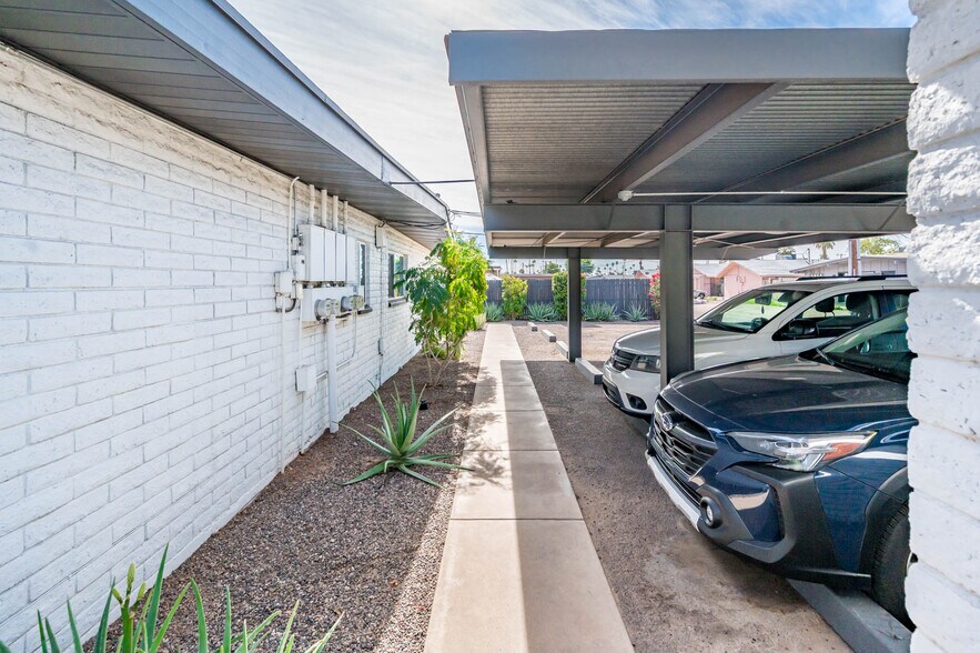 More Photos Of 3338 N 67th St, Scottsdale Multifamily For Sale