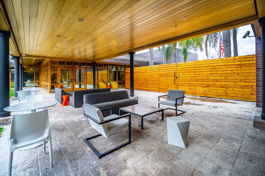 More Photos Of 17666 Fitch, Irvine Medical For Sale