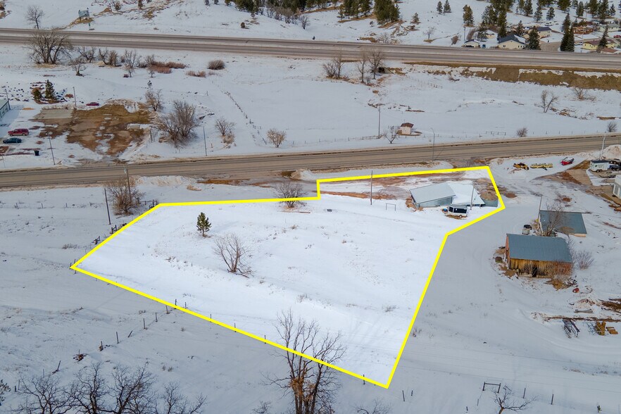 More Photos Of 330 W US-14 Hwy, Sundance General Retail For Sale