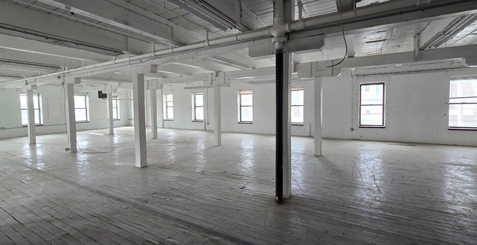 More Photos Of 155-175 Rano St, Buffalo Office For Sale