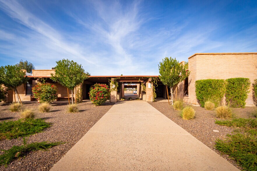 More Photos Of 1550 E University Dr, Mesa Office For Lease