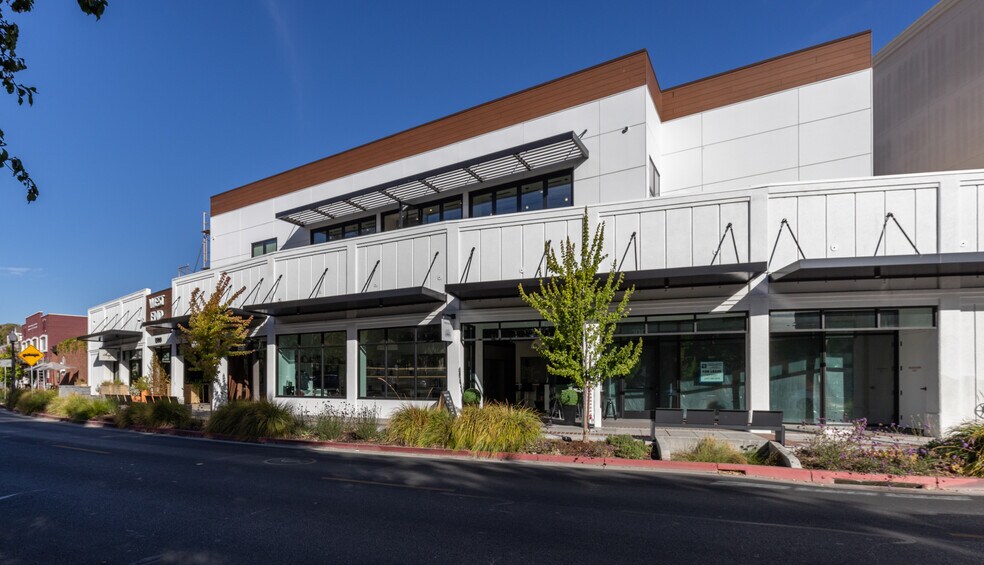 More Photos Of 1500 1st St, Napa Storefront Retail Office For Lease