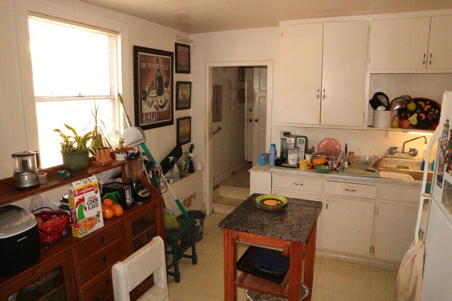 More Photos Of 1514 19th, Sacramento Multifamily For Sale