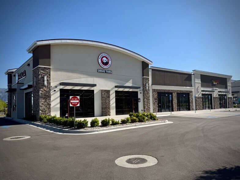 More Photos Of 450 W 1100 S, Brigham City General Retail For Lease
