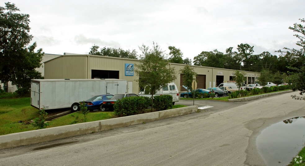 More Photos Of 3052 Shader Rd, Orlando Service For Lease