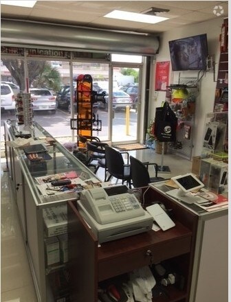 More Photos Of 3100 NW 72nd Ave, Miami Warehouse For Lease