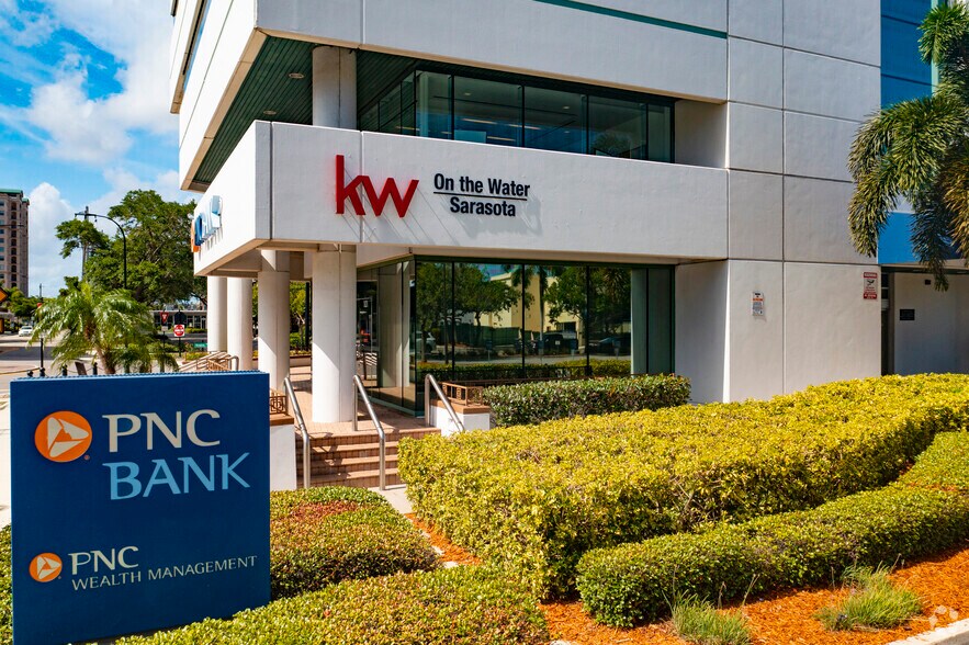 More Photos Of 1549 Ringling Blvd, Sarasota Office For Lease