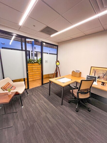 More Photos Of 1806 Summit Ave, Richmond Coworking Space