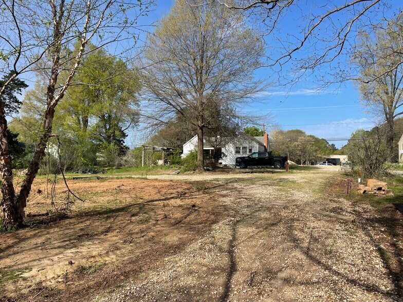 More Photos Of 4137 S Alston Ave, Durham Flex For Sale
