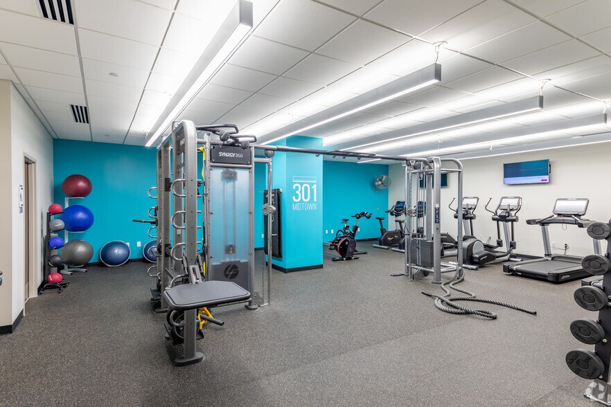 More Photos Of 301 S McDowell St, Charlotte Office For Sale