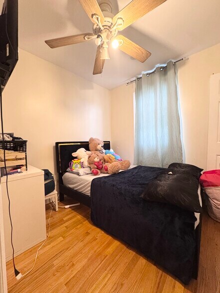 More Photos Of 17 Green Ct, Lodi Apartments For Sale