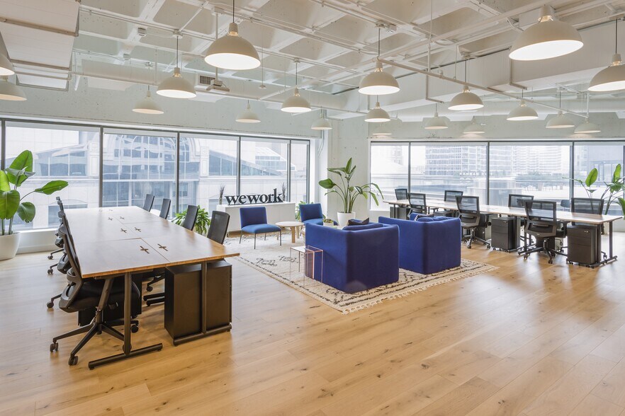 More Photos Of 1100 Main St, Kansas City Office For Lease