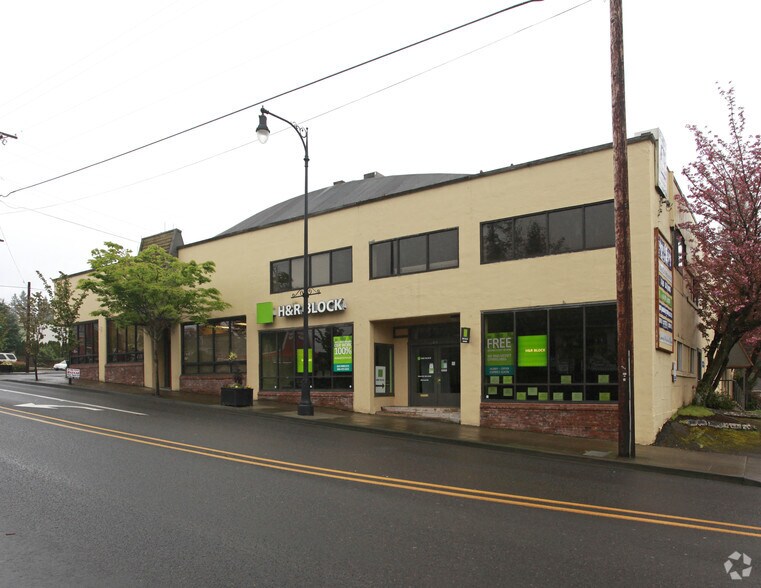 More Photos Of 812 7th St, Oregon City Medical For Lease