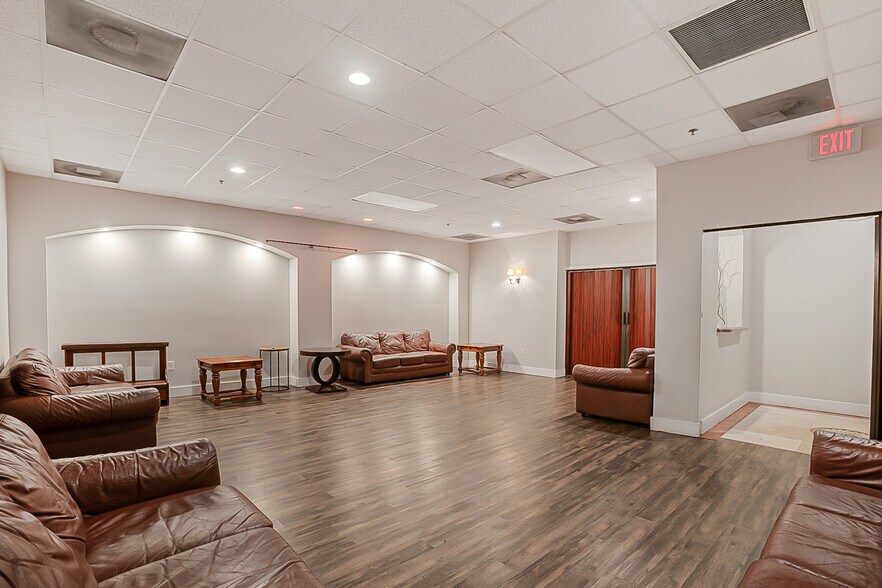 More Photos Of 291 NW 37th Ave, Miami Funeral Home For Sale