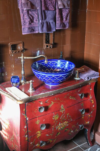 More Photos Of 1272 SW Fillmore St, Topeka Hospitality For Sale