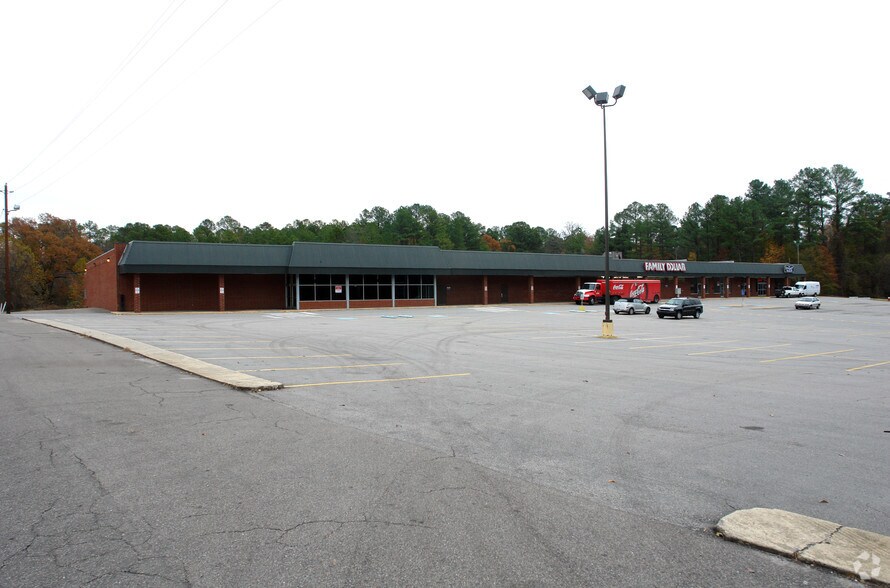Primary Photo Of 900-916 N Horner Blvd, Sanford General Retail For Lease