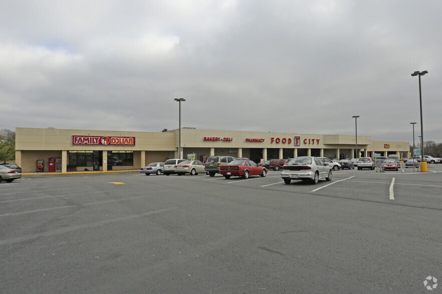 More Photos Of 1204-1214 State St, White Pine Unknown For Lease