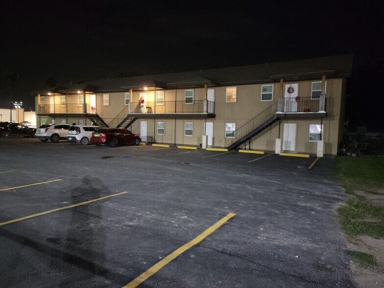 More Photos Of 8205 N La Homa Rd, Mission Apartments For Sale